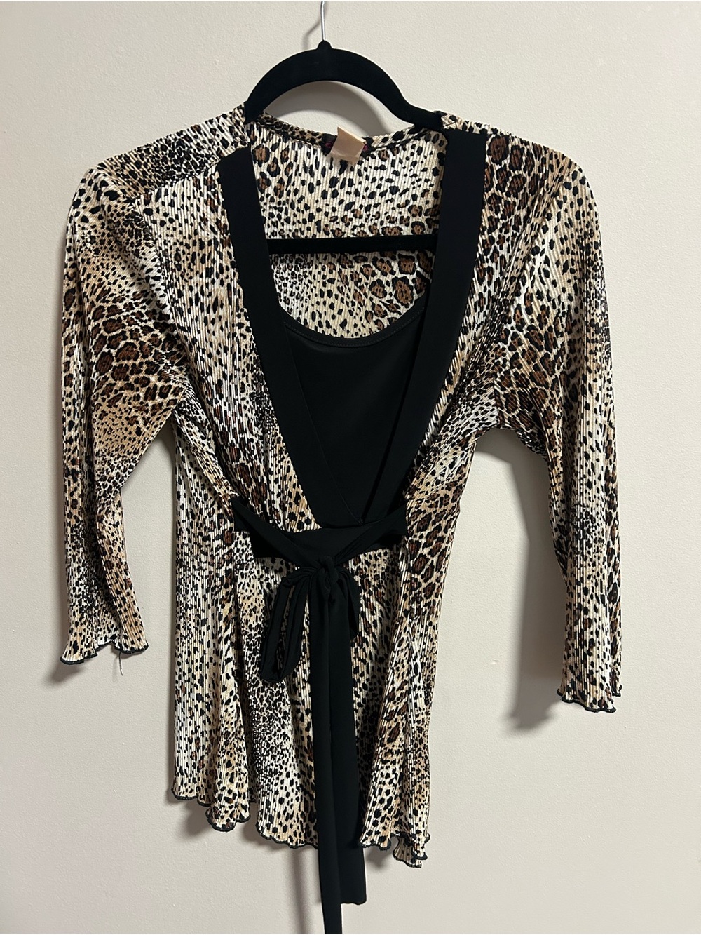Leopard Print Tie-Front Sleepwear Top - Black Trim